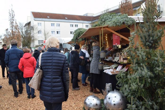 Der Bad Gögginger Adventsmarkt begeisterte am Wochenende die Besucher mit entspannter, gelassener Vorweihnachtsstim-mung